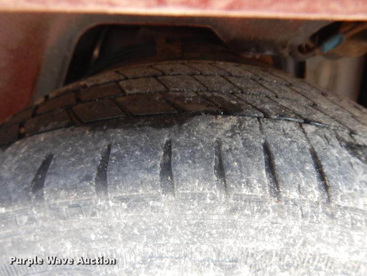 image for item GG9198 2001 Ford Crown Victoria