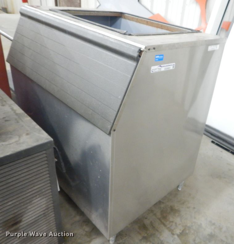 image for item GG9561 Manitowoc C730S ice machine