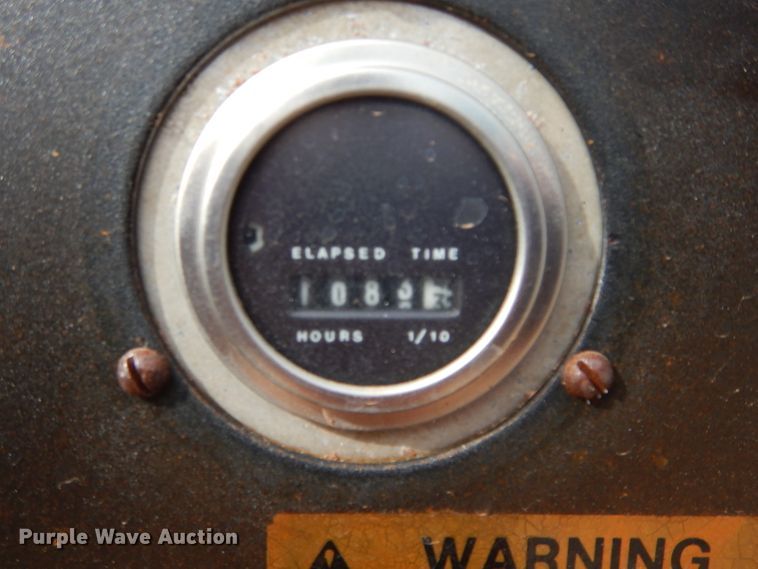 image for item GK9083 Hobart 200G welder