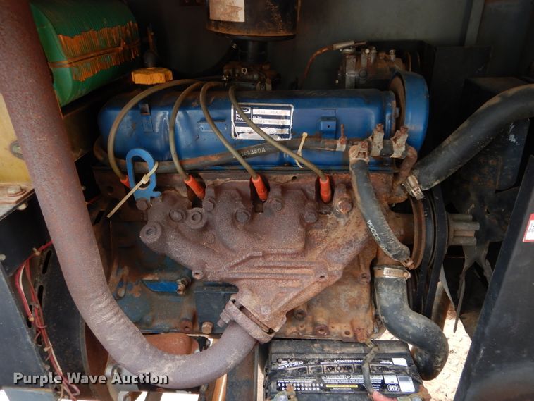 image for item GK9083 Hobart 200G welder