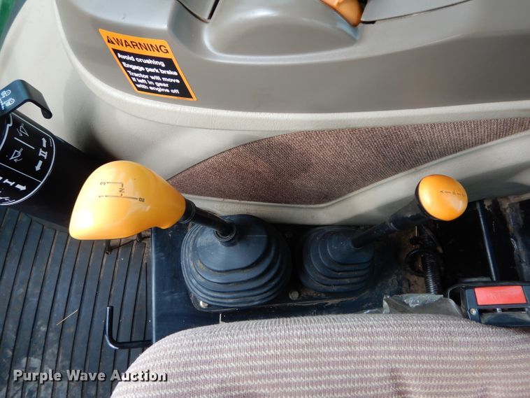 image for item GK9093 2013 John Deere 6115D tractor