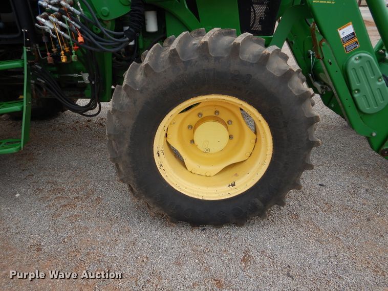 image for item GK9093 2013 John Deere 6115D tractor