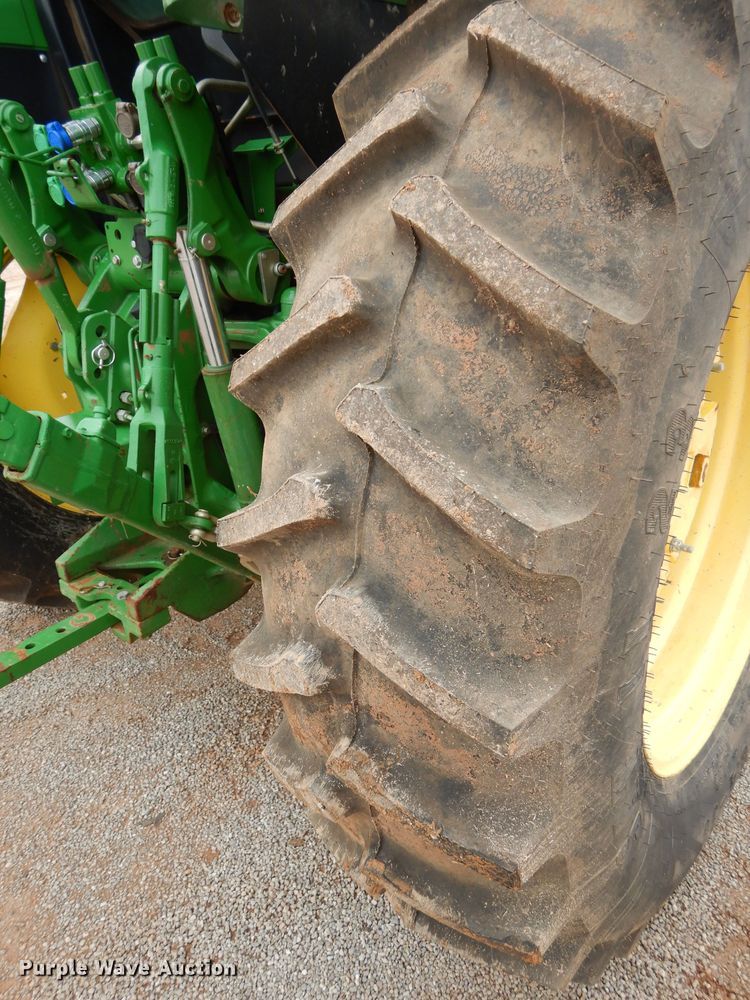 image for item GK9093 2013 John Deere 6115D tractor