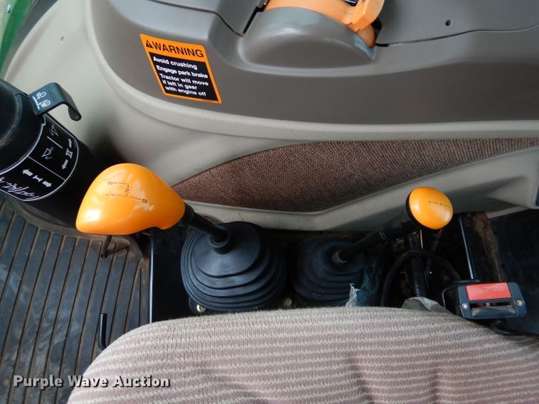 image for item GK9094 2013 John Deere 6115D tractor