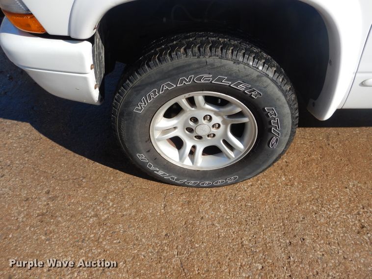 image for item GK9116 2002 Dodge Durango  SUV