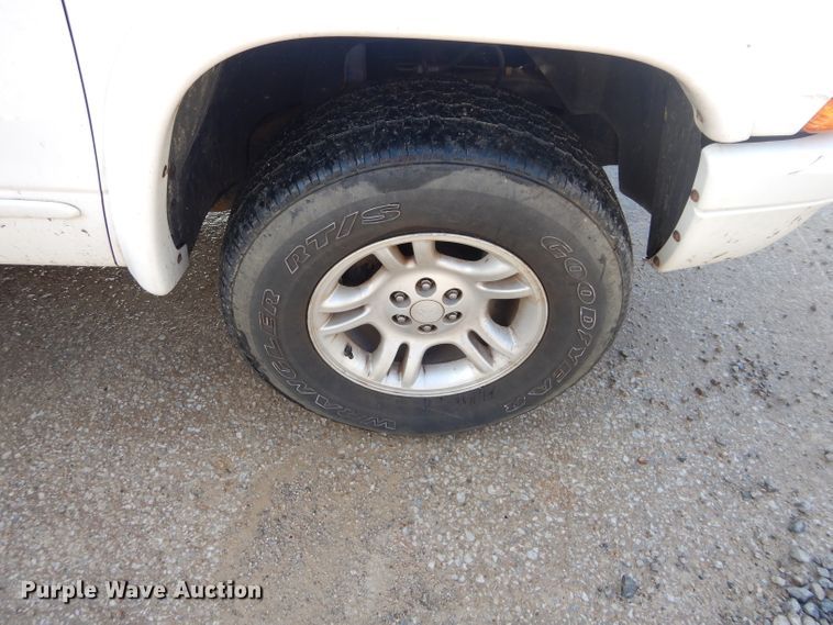 image for item GK9116 2002 Dodge Durango  SUV