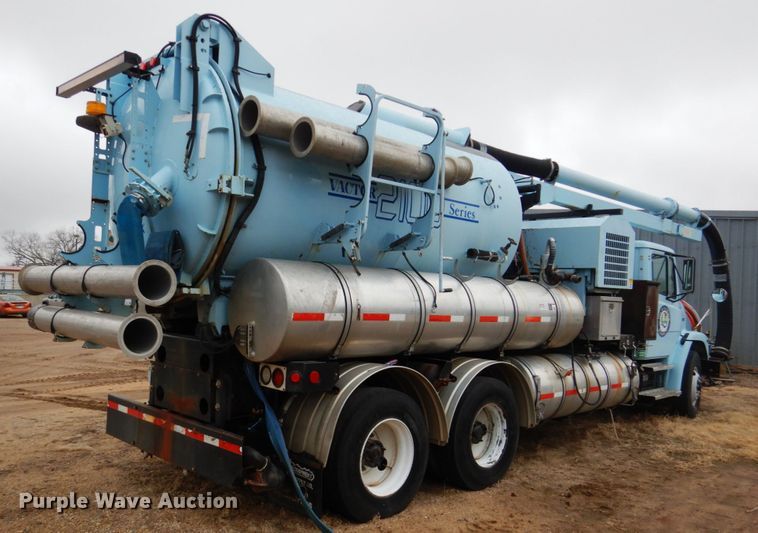 image for item GO9059 1999 Freightliner FL80 sewer rodder truck