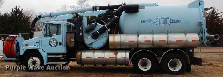 image for item GO9059 1999 Freightliner FL80 sewer rodder truck