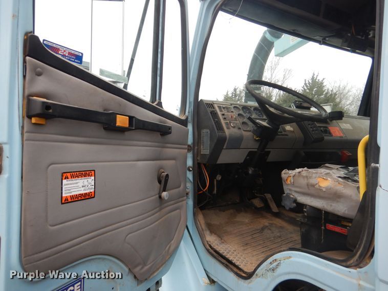 image for item GO9059 1999 Freightliner FL80 sewer rodder truck