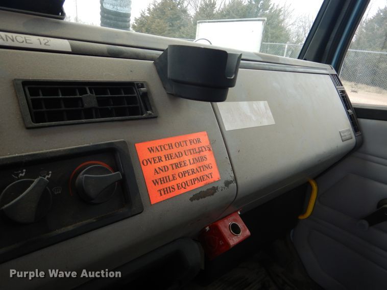 image for item GO9059 1999 Freightliner FL80 sewer rodder truck