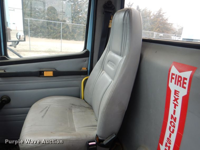 image for item GO9059 1999 Freightliner FL80 sewer rodder truck