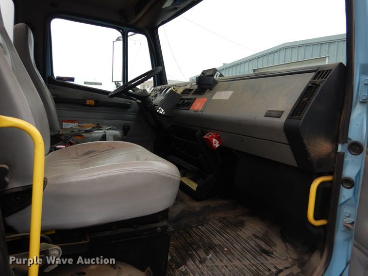 image for item GO9059 1999 Freightliner FL80 sewer rodder truck