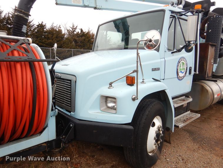 image for item GO9059 1999 Freightliner FL80 sewer rodder truck