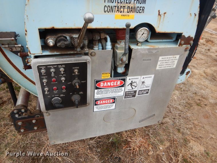 image for item GO9059 1999 Freightliner FL80 sewer rodder truck