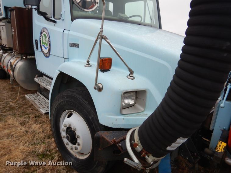 image for item GO9059 1999 Freightliner FL80 sewer rodder truck