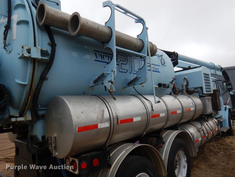 image for item GO9059 1999 Freightliner FL80 sewer rodder truck