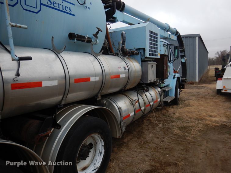 image for item GO9059 1999 Freightliner FL80 sewer rodder truck