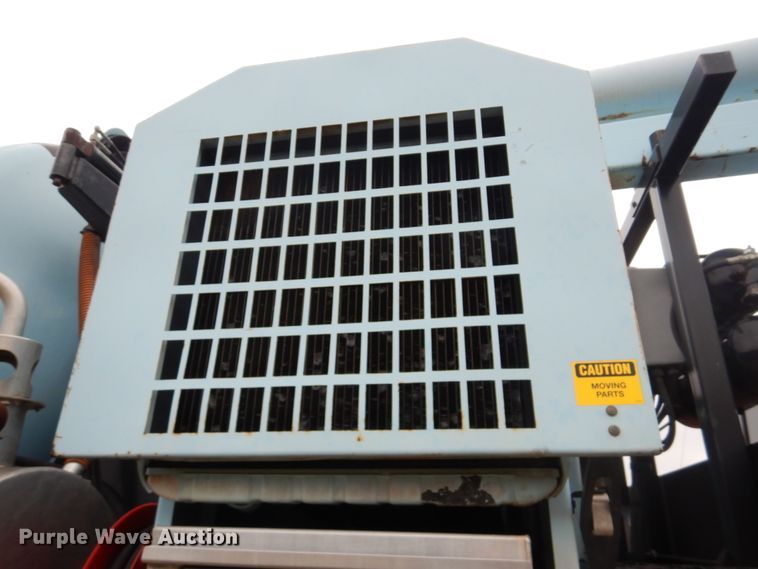 image for item GO9059 1999 Freightliner FL80 sewer rodder truck