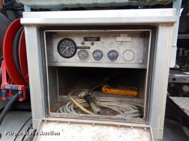 image for item GO9059 1999 Freightliner FL80 sewer rodder truck