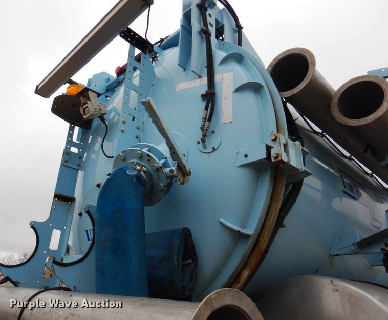 image for item GO9059 1999 Freightliner FL80 sewer rodder truck