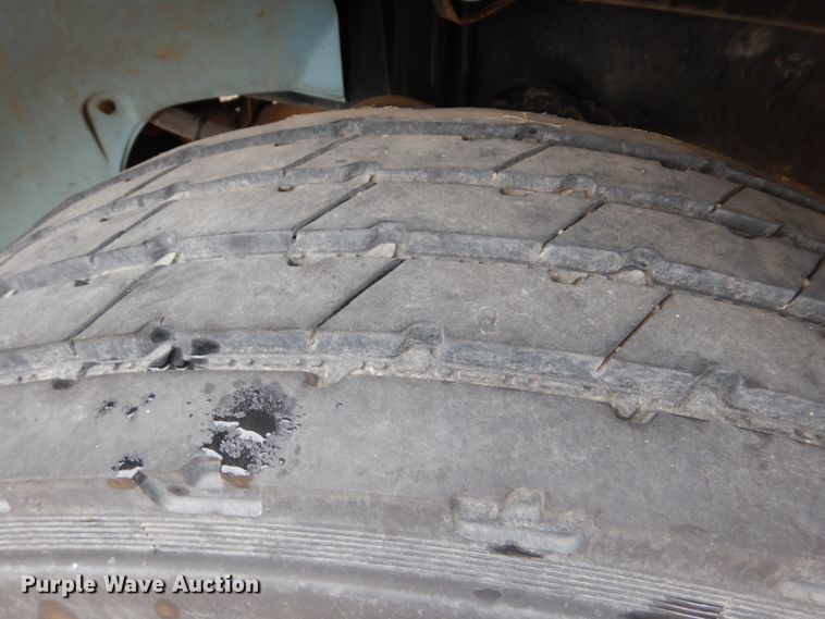 image for item GO9059 1999 Freightliner FL80 sewer rodder truck