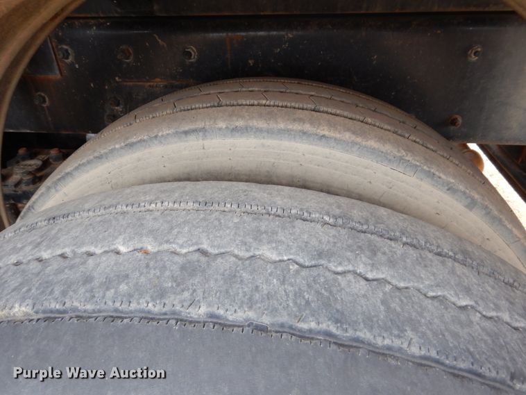 image for item GO9059 1999 Freightliner FL80 sewer rodder truck