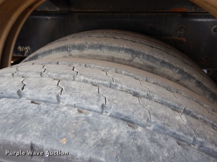 image for item GO9059 1999 Freightliner FL80 sewer rodder truck