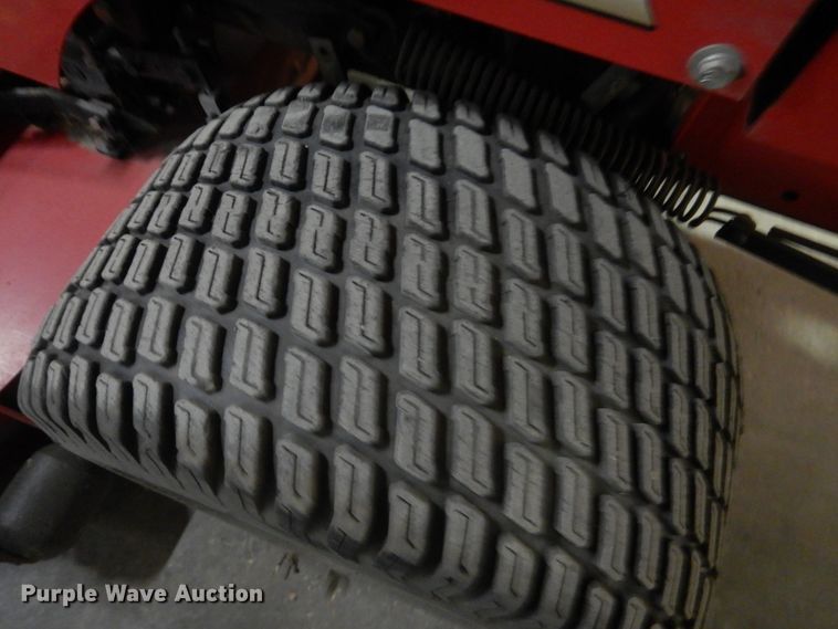 image for item GO9066 2008 Country Clipper The Boss 2872KAJ8-SR1205 ZTR lawn mower