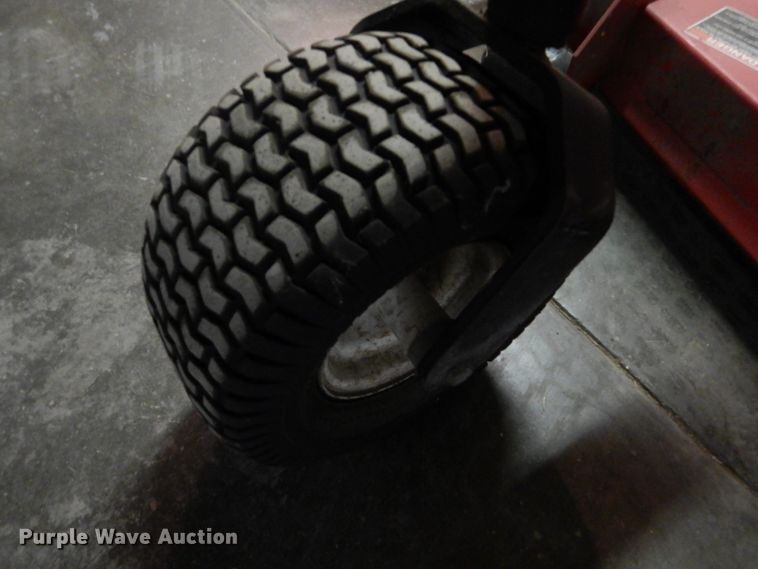 image for item GO9066 2008 Country Clipper The Boss 2872KAJ8-SR1205 ZTR lawn mower