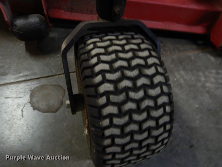 image for item GO9066 2008 Country Clipper The Boss 2872KAJ8-SR1205 ZTR lawn mower