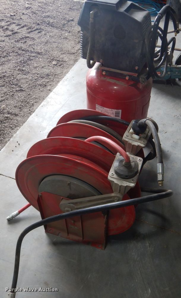 image for item GO9113 Proforce air compressor