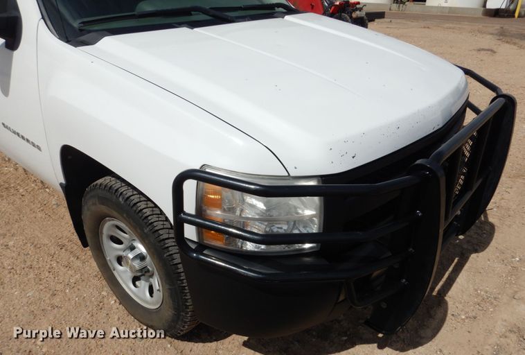image for item GO9124 2010 Chevrolet Silverado 1500 pickup truck