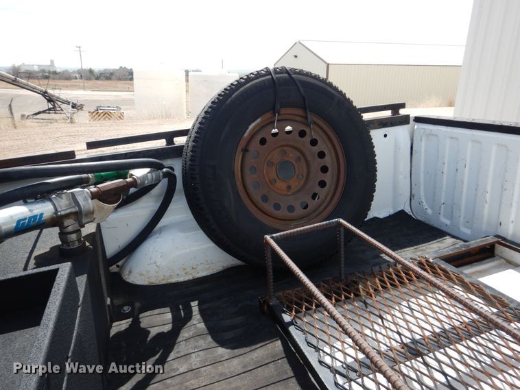 image for item GO9124 2010 Chevrolet Silverado 1500 pickup truck