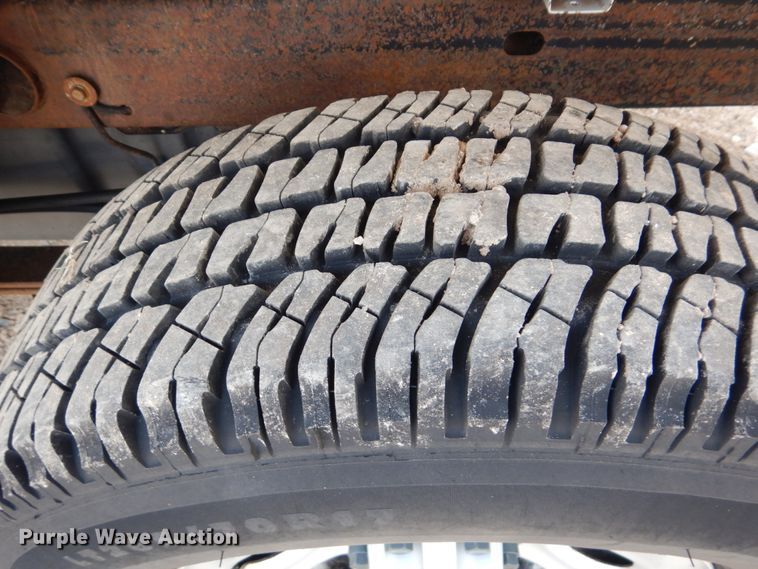 image for item GO9124 2010 Chevrolet Silverado 1500 pickup truck