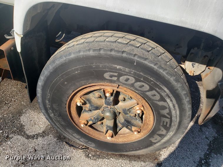 image for item GO9269 1991 Chevrolet Kodiak C5500 dump truck