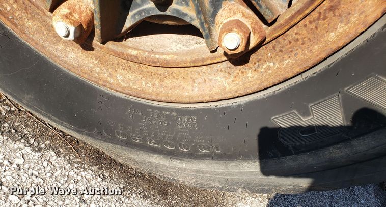 image for item GO9269 1991 Chevrolet Kodiak C5500 dump truck