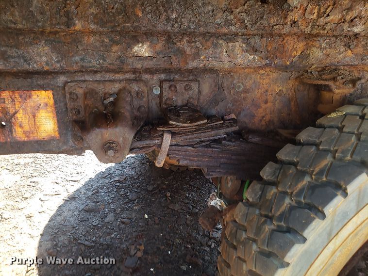 image for item GO9269 1991 Chevrolet Kodiak C5500 dump truck