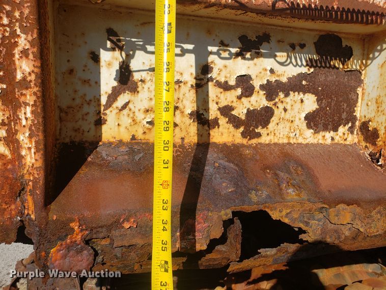 image for item GO9269 1991 Chevrolet Kodiak C5500 dump truck