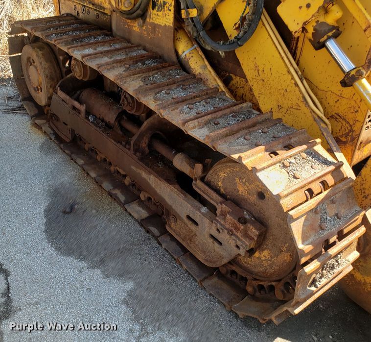 image for item GO9273 John Deere 555G  track loader