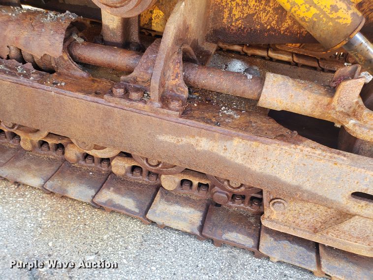 image for item GO9273 John Deere 555G  track loader