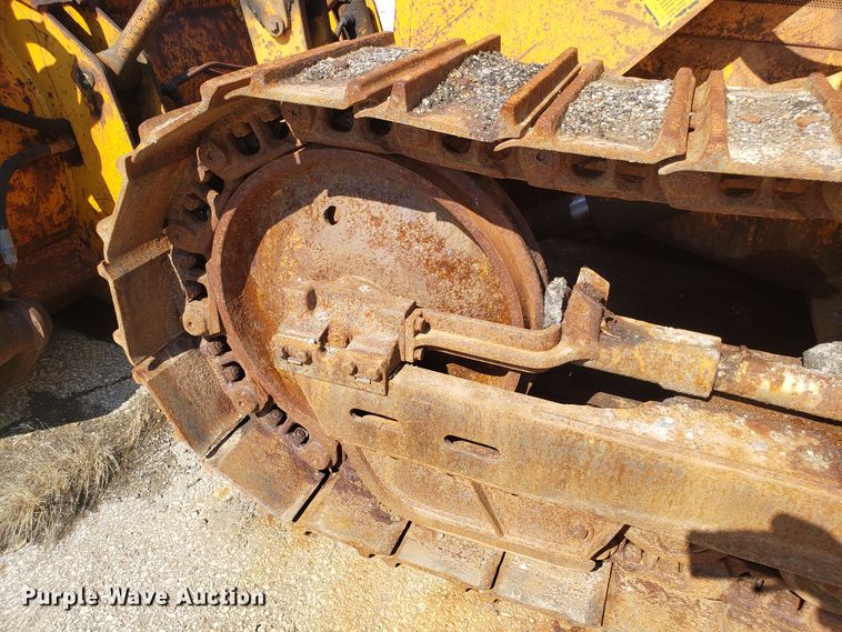 image for item GO9273 John Deere 555G  track loader