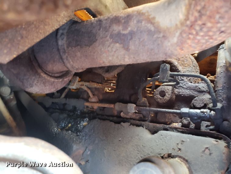 image for item GO9273 John Deere 555G  track loader