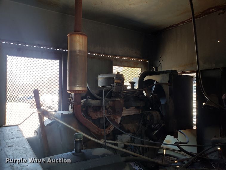 image for item GO9277 1992 Ford F700 sewer jetter truck