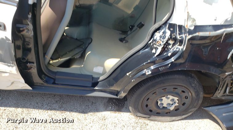 image for item GO9281 2005 Ford Crown Victoria Police Interceptor