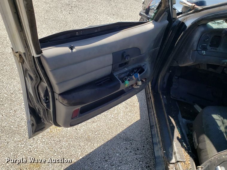 image for item GO9281 2005 Ford Crown Victoria Police Interceptor