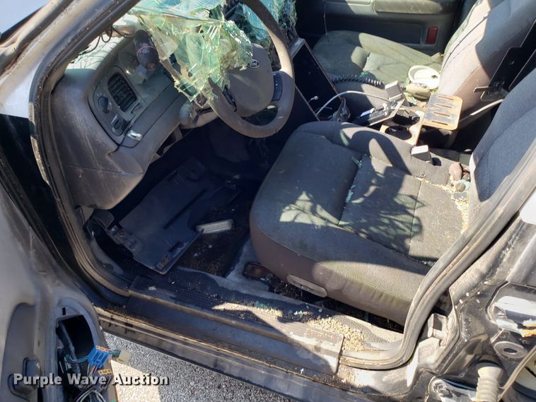 image for item GO9281 2005 Ford Crown Victoria Police Interceptor