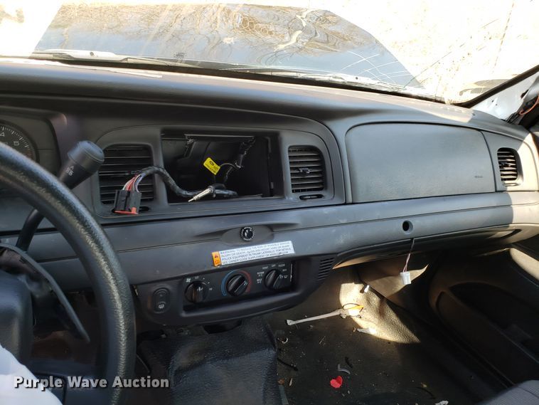 image for item GO9286 2011 Ford Crown Victoria Police Interceptor