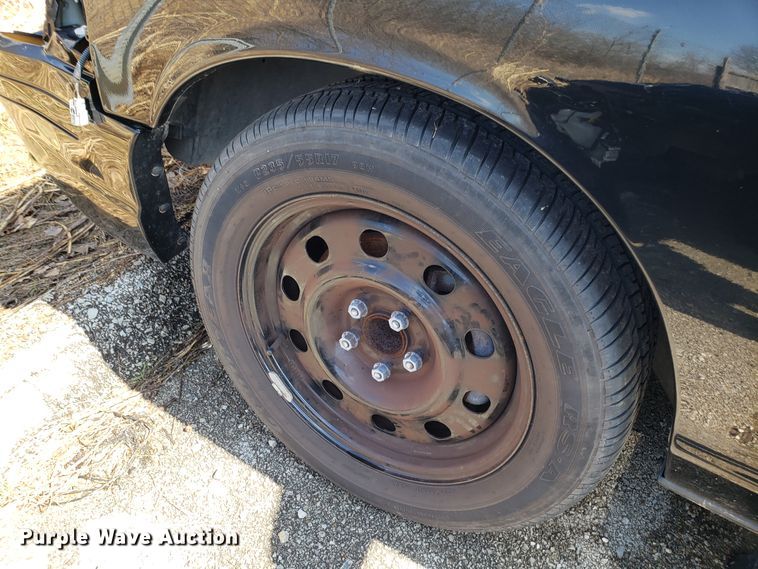 image for item GO9286 2011 Ford Crown Victoria Police Interceptor