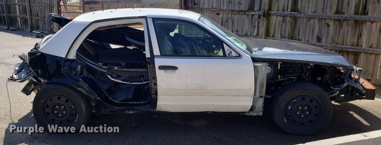 image for item GO9288 2010 Ford Crown Victoria Police Interceptor