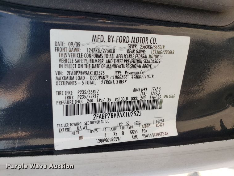 image for item GO9288 2010 Ford Crown Victoria Police Interceptor